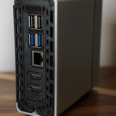 Fractal North Pi Case - Hỗ trợ NVMe SSD và Rear IO cho Raspberry Pi 5