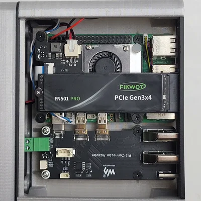 Fractal North Pi Case - Hỗ trợ NVMe SSD và Rear IO cho Raspberry Pi 5