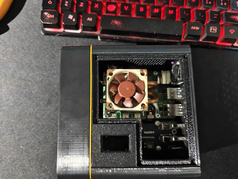 Vỏ case North Pi cho Raspberry Pi 4B - Hỗ trợ X872, NVMe SSD & bộ chuyển đổi IO - Image 3