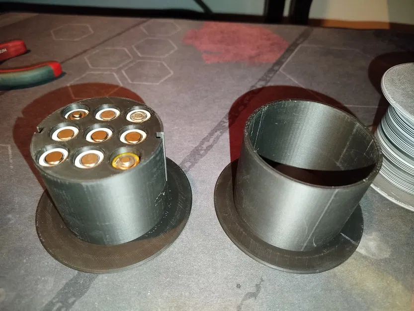 Đối trọng cho cuộn filament PROF LAB (Dùng pin AA cho AMS) - Image 1