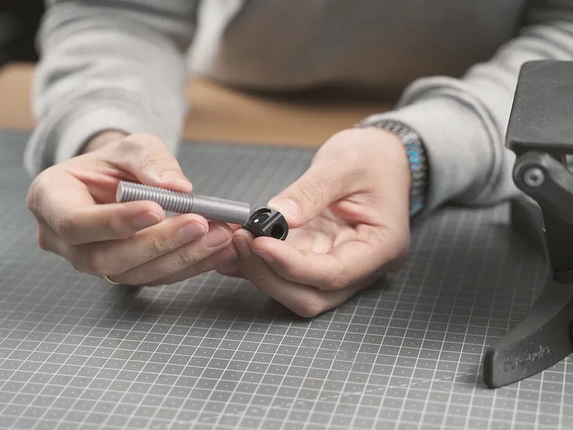 Chân đế loa (Speaker Stand) - Thiết kế tinh tế cho góc làm việc - Image 16