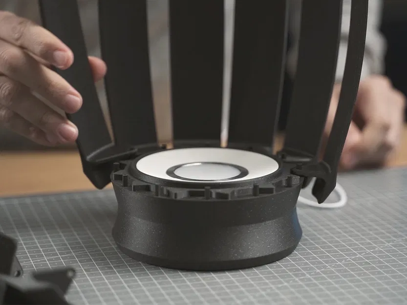 Đèn Slat Lamp với các thanh chắn di động - Image 13