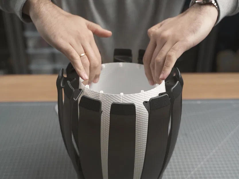 Đèn Slat Lamp với các thanh chắn di động - Image 16