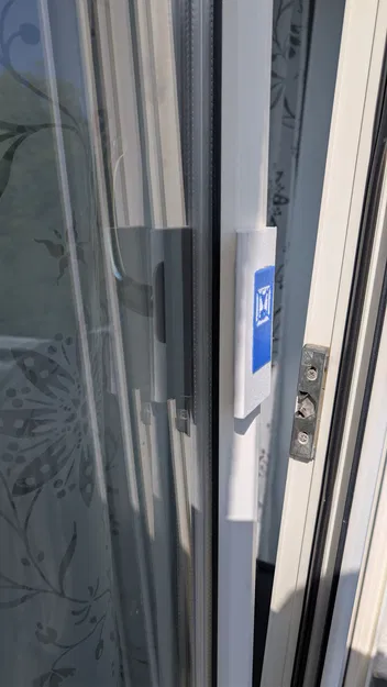 Tay nắm cửa ban công 2 màu (Balkon Griff 2 Farbig) - Image 2