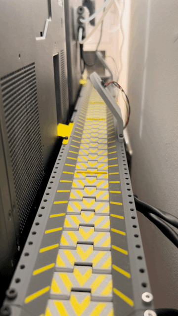 BC-A01: Hệ thống băng tải rác thải in 3D siêu êm cho Bambu Lab