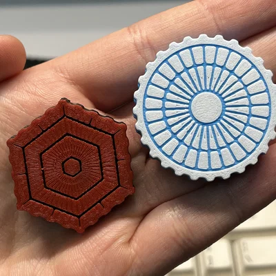 Spinfinity Coin - Đồ chơi xoay từ tính im lặng (kèm Spinfinity Hexa!)
