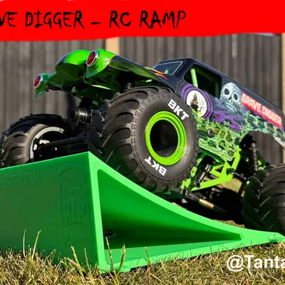RC Ramp Monster Truck – Cầu nhảy Grave Digger (Bản Remix)