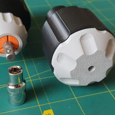 Tua vít mini cầm tay tích hợp ngăn chứa đầu vít - Bản cải tiến