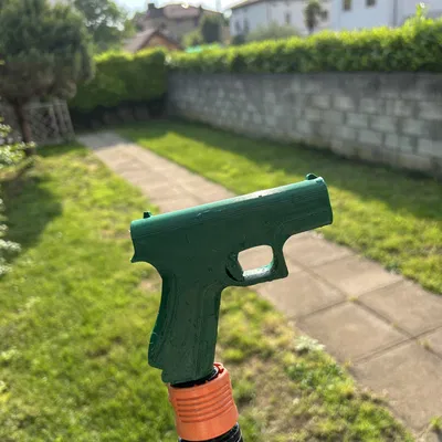 Mẫu súng phun nước 3D độc đáo cho ống tưới cây sân vườn