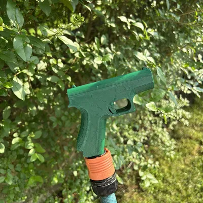 Mẫu súng phun nước 3D độc đáo cho ống tưới cây sân vườn