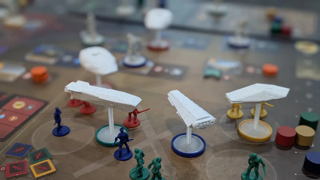 Mô hình tàu vũ trụ tùy chỉnh cho board game Dune: Imperium (bản mở rộng Rise of Ix) kèm đế đứng - Image 2