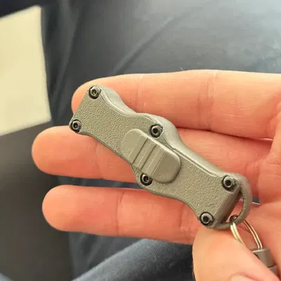 Móc khóa dao Xacto OTF mini V3.0 - Thiết kế in 3D tiện ích