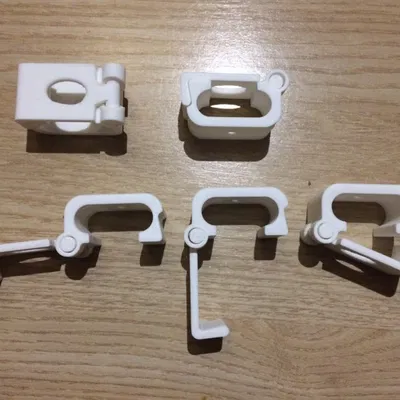 Kẹp giữ dây cáp 3D tiện dụng cho bàn làm việc gọn gàng