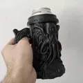 Giá đựng lon bia Cthulhu (Lon 0.5L + 12oz) - Cốc uống bia phong cách kinh dị - Thumbnail 1