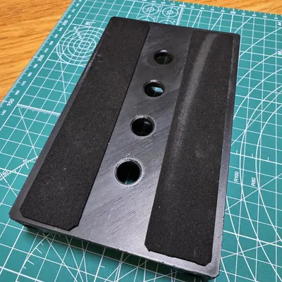 Giá đỡ bảo dưỡng xe RC 1:10