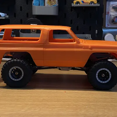 DỰ ÁN ĐANG HOÀN THIỆN: Thân xe K5 Blazer cho TRX4m