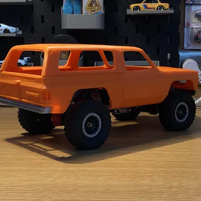 DỰ ÁN ĐANG HOÀN THIỆN: Thân xe K5 Blazer cho TRX4m