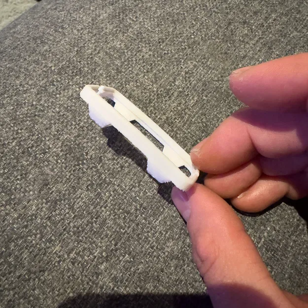 Khung gắn thay thế cho định vị GPS Tractive CAT Mini - Image 7