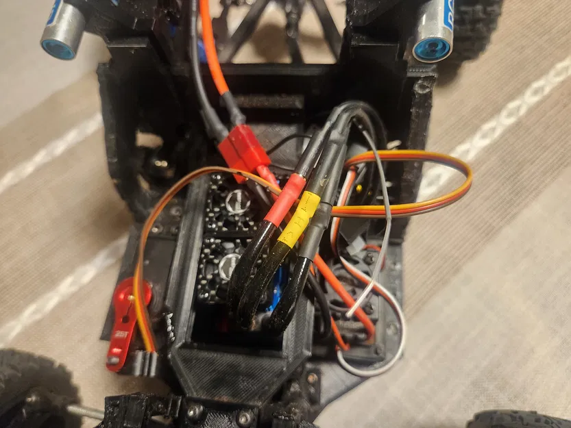 Mô hình 1/10th RC Trophy Truck tự in 3D - Image 5