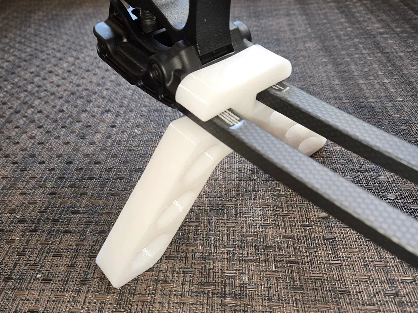 Giá đỡ cung compound (Compound bow stand) - Image 1