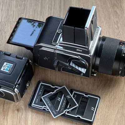 Khung mask viewfinder Hasselblad cho lưng số CFV II 50C