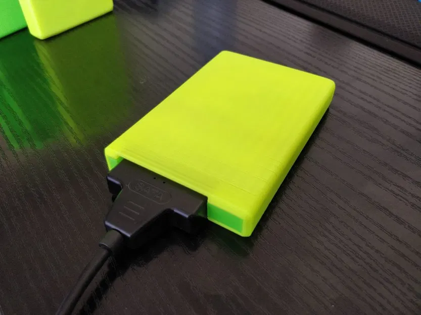 Vỏ đựng ổ cứng HDD/SSD 2.5 inch | Hộp bảo vệ ổ cứng laptop - Image 1