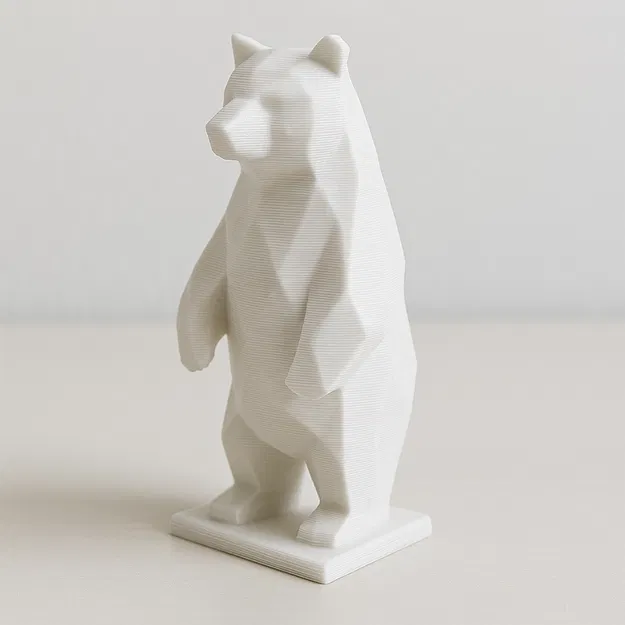 Mô hình chú gấu Low-Poly in 3D - Thiết kế hình học độc đáo - Image 1