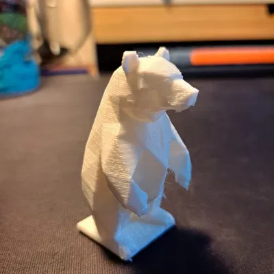 Mô hình chú gấu Low-Poly in 3D - Thiết kế hình học độc đáo