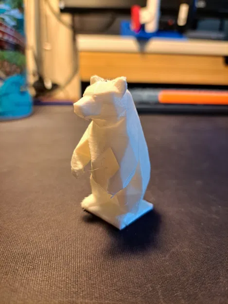 Mô hình chú gấu Low-Poly in 3D - Thiết kế hình học độc đáo - Image 3