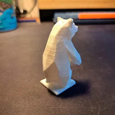 Mô hình chú gấu Low-Poly in 3D - Thiết kế hình học độc đáo
