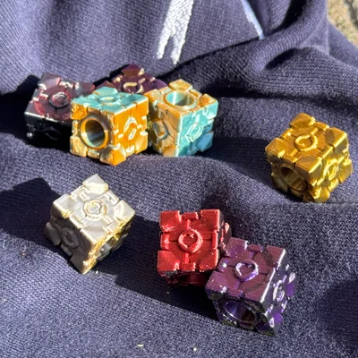 Hoodie Bead Companion Cube - Phụ kiện trang trí đa năng 5
