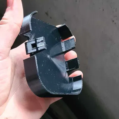 Nắp đậy cực ắc quy cho Alfa Romeo Giulietta. Nhiều lựa chọn thiết kế.