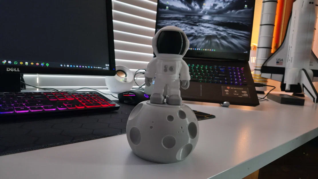 Astronaut Moon Box - Mô hình phi hành gia kết hợp hộp đựng đồ - Image 2