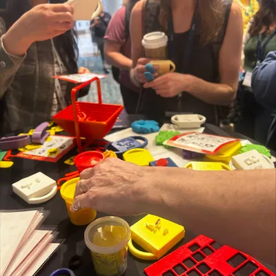 Các mô hình Playdoh hỗ trợ AAC