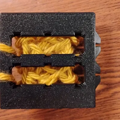 Khung dệt thử nghiệm đan móc 3D (Volumetric Knitting Test Loom)