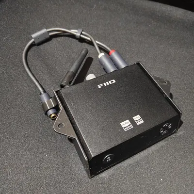 Giá treo Fiio BR13 dưới mặt bàn