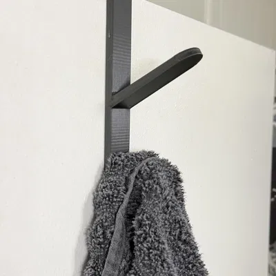 Móc treo khăn cho cửa phòng tắm