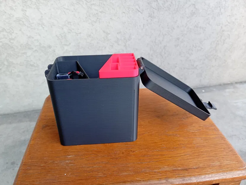 Hộp đựng drone Meteor75 PRO và pin 750 1s - Image 3