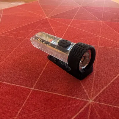 Kẹp gắn đèn pin mini Aliexpress