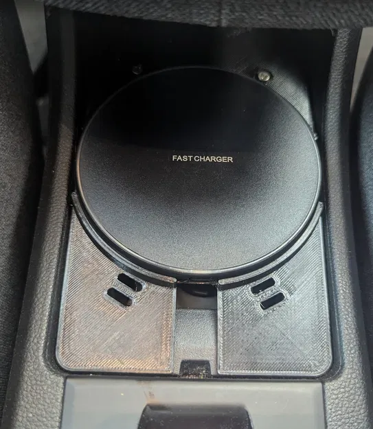 Đế sạc không dây cho bệ trung tâm xe Renault Zoe ZE50/ZE40 - Image 5