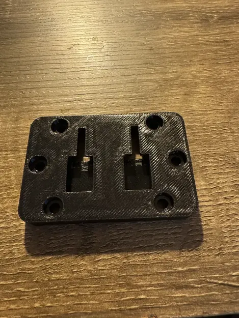 Ngàm gắn máy bộ đàm chuẩn Lido cải tiến (Tweaked Lido Style Mount) - Image 1