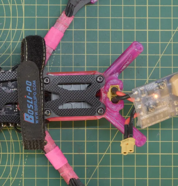 Giá đỡ DJI VTX Backpack cho ImpulseRC Apex (OG) kèm khóa XT60 - Image 2