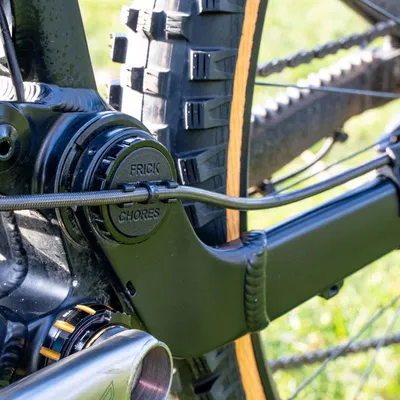 Ngàm dẫn dây phanh cải tiến cho Raaw Madonna