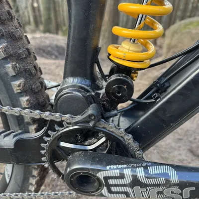 Ngàm Gắn Dây Dầu Thắng RAAW Madonna Pivot Point