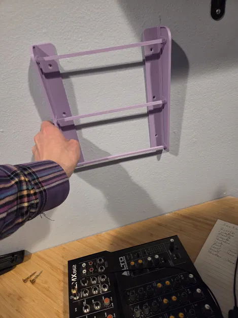 Giá treo tường cho bàn mixer Alto ZMX-862 - Image 2