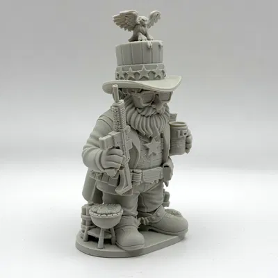 Tượng chú lùn làm vườn yêu nước (Patriot Garden Gnome)