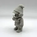 Mô hình Nữ Nhân Viên Kiểm Soát Không Lưu (ATC) Garden Gnome - Thumbnail 3
