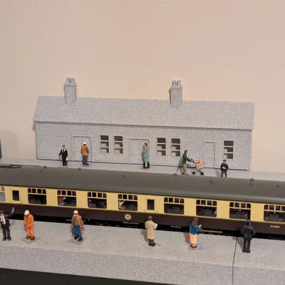 Mô hình nhà ga đường sắt Low Relief cho sa bàn tàu hỏa OO Gauge