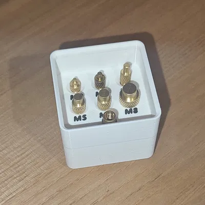 Gridfinity: Khay đựng dụng cụ gắn heat insert