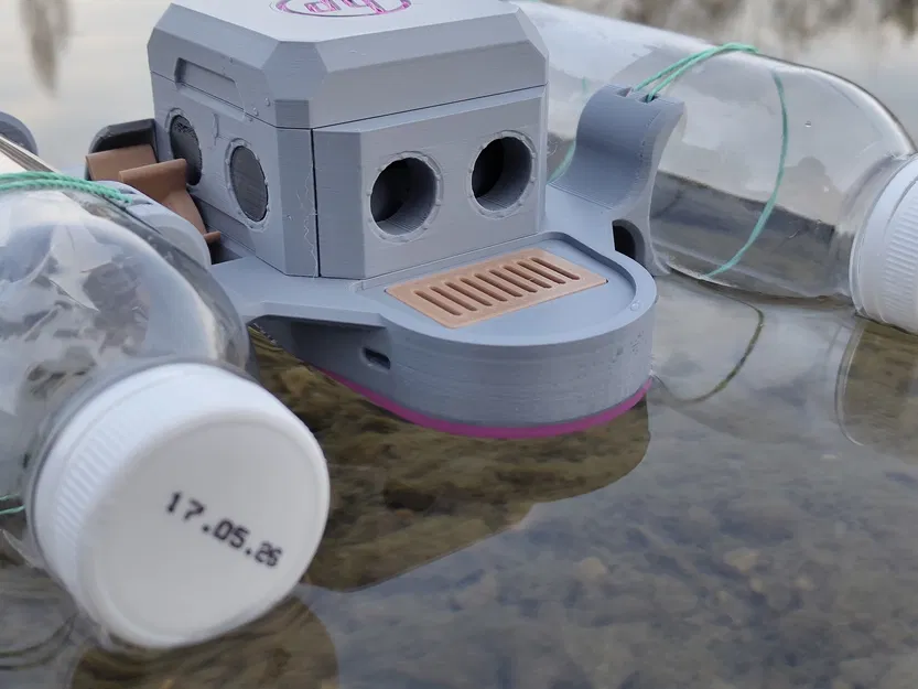 Otto-Sea: Robot thuyền trimaran in 3D - Image 3